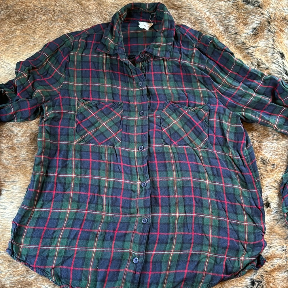 Size Medium Lightweight Flannel